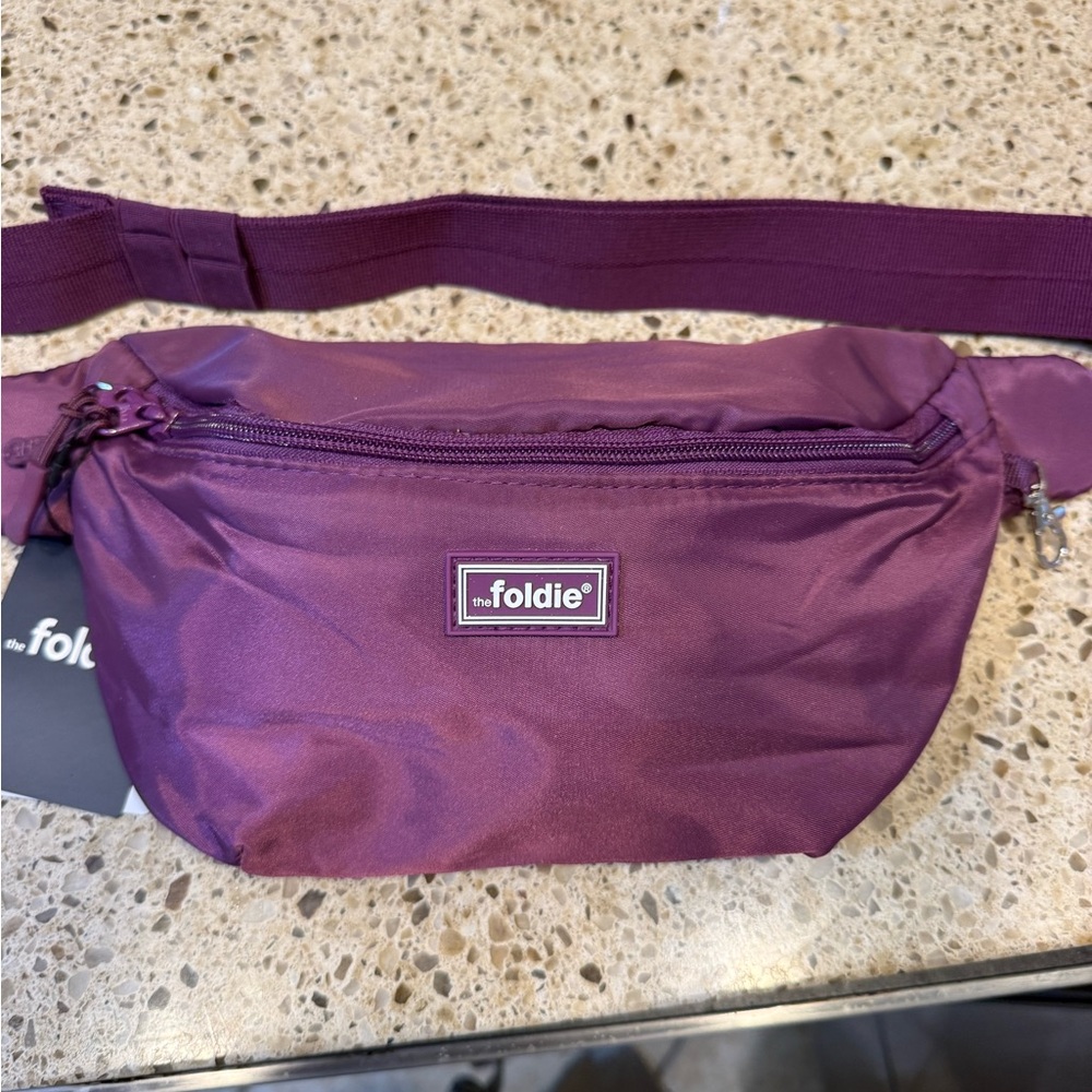 The Foldie NEW Plum Crossbody Belt Bag